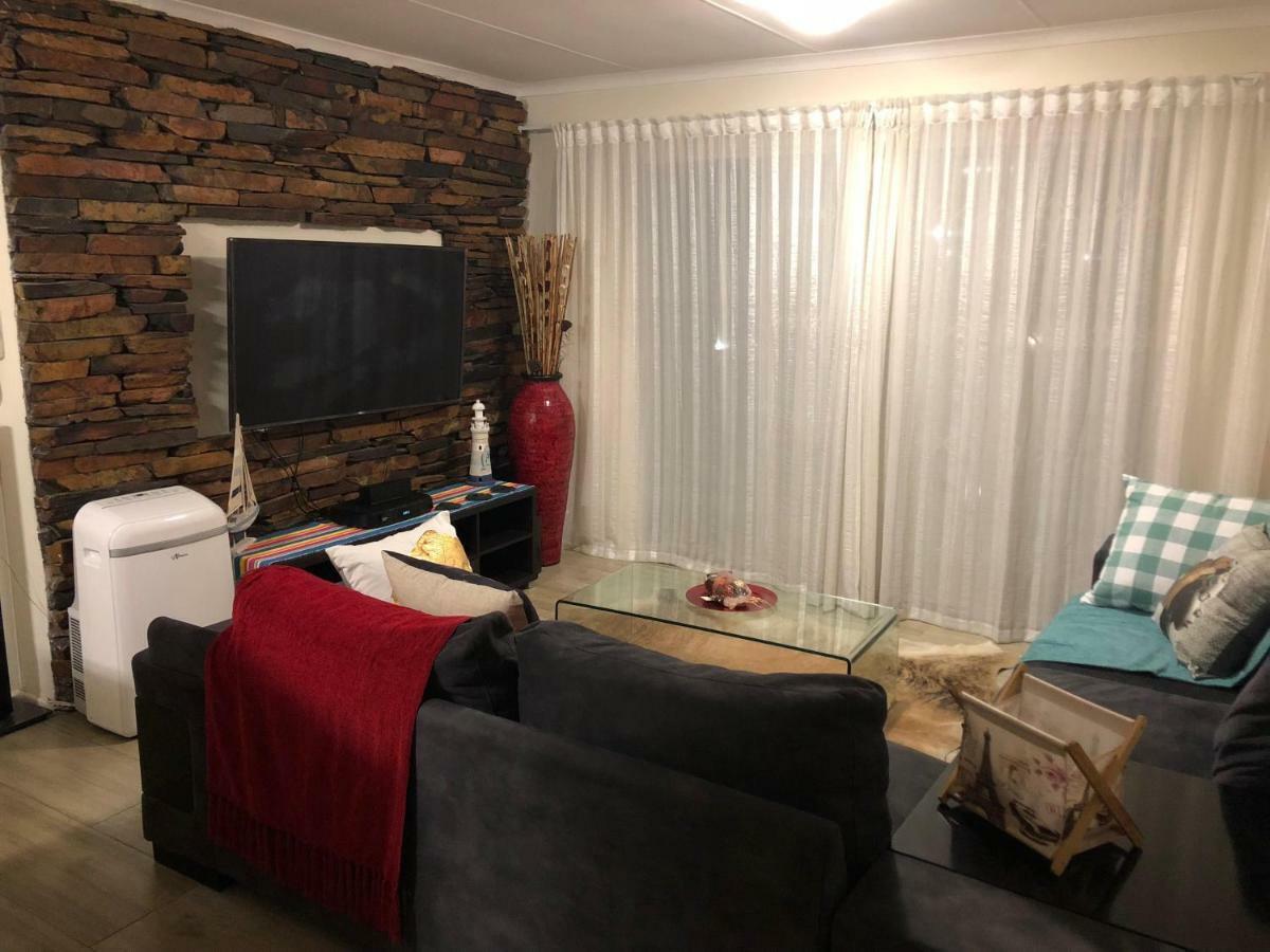Summer Sands - Durban North Beach Accommodation 외부 사진