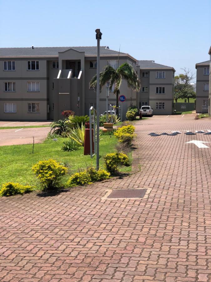 Summer Sands - Durban North Beach Accommodation 외부 사진